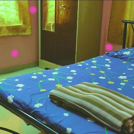 Banjara Tour & Travels Apartment Колката Екстериор снимка